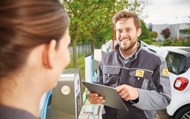 SMA Solar Academy Schulungen nun auch ZVEH zertifiziert